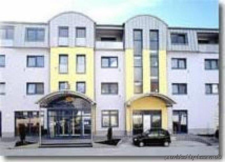 Akzent Hotel Stadt Schluechtern ***S Экстерьер фото