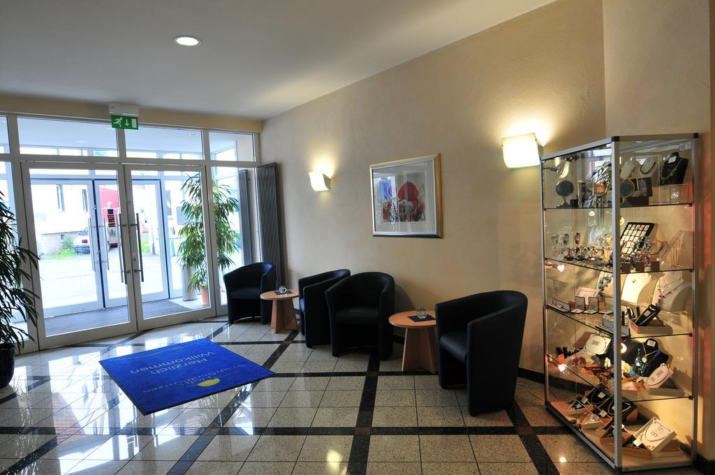 Akzent Hotel Stadt Schluechtern ***S Экстерьер фото